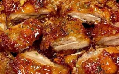 Rezept für knuspriges Honig-Knoblauch-Hähnchen: Süß, herzhaft und unwiderstehlich