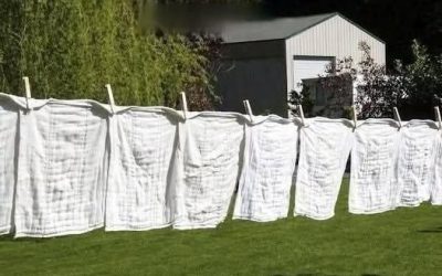 Kann sich noch jemand an Stoffwindeln vor Pampers erinnern? Ein Blick zurück auf die Babypflege von einst.